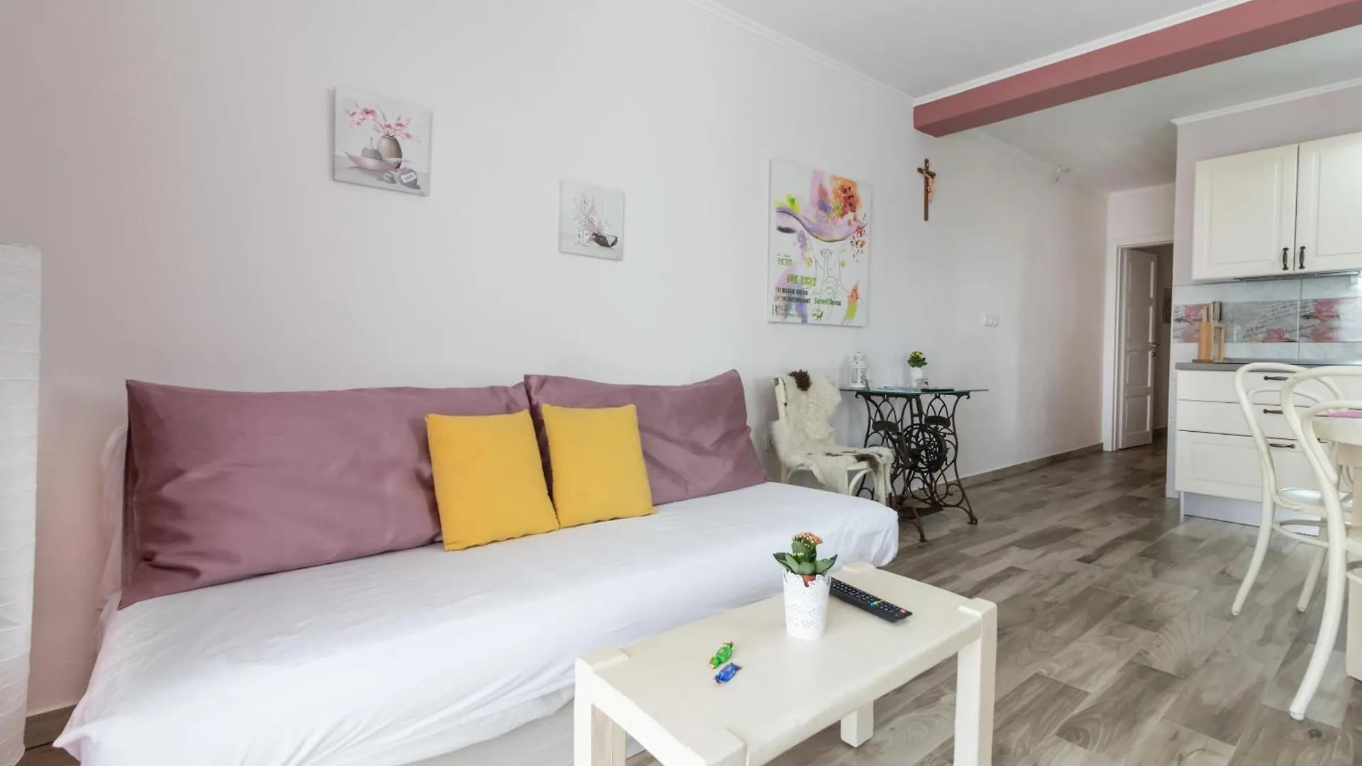 Apartments For Families With Children Banjol, Rab - 19804 Croatia